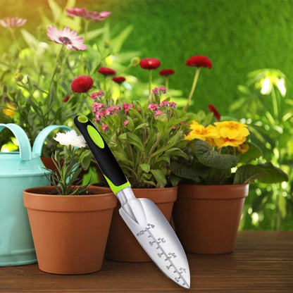Aluminium Garden Trowel with Depth Scale and Hanging Hole, Green - Image 3